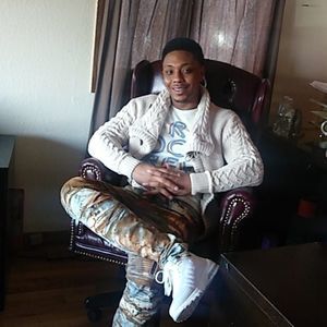 Meet your Posher, Juan